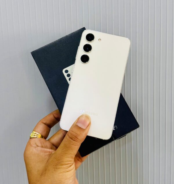 SAMSUNG S23 - 8/128 GB