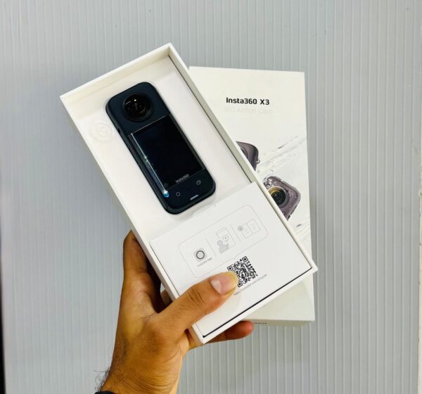 INSTA360 X3