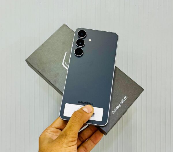 SAMSUNG S25 FE - 8/256 GB