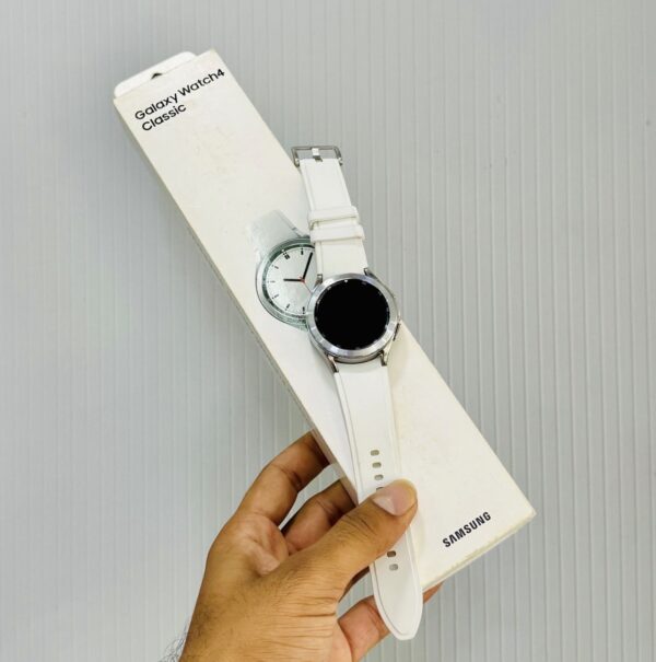 SAMSUNG WATCH 4 CLASSIC