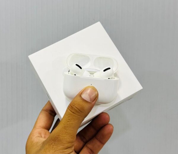 APPLE AIRPODS PRO